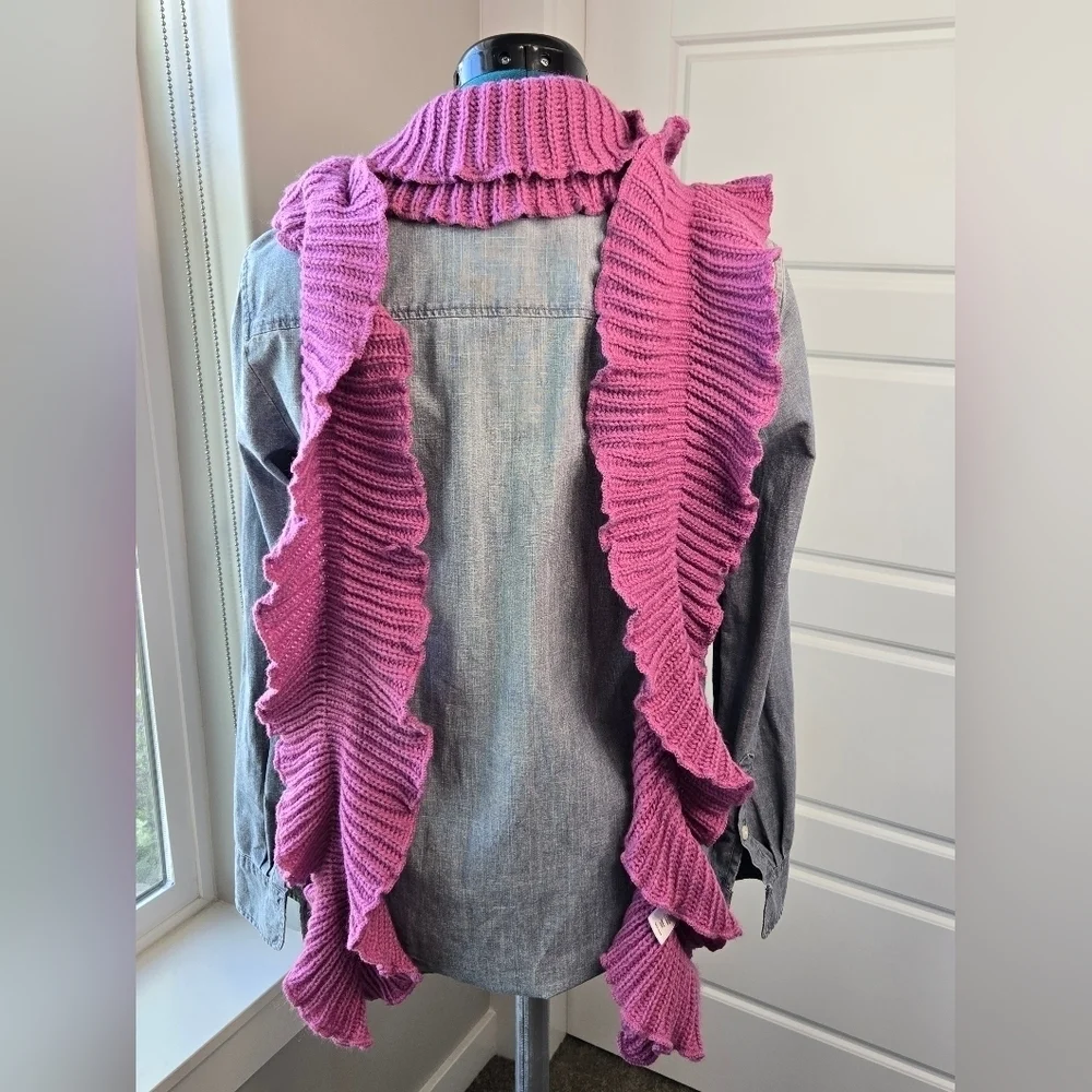 NEW YORK & COMPANY PURPLE MAUVE LONG RUFFLE SCARF WOMEN OS BALLETCORE FAIRYCORE